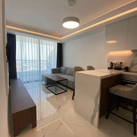 Grand Sapphire 1 Bedroom Apartment *