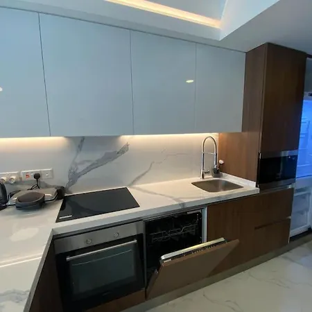 Grand Sapphire 1 Bedroom Apartment