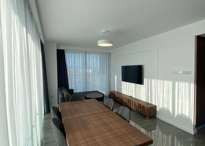 Grand Sapphire 2 Bedroom *