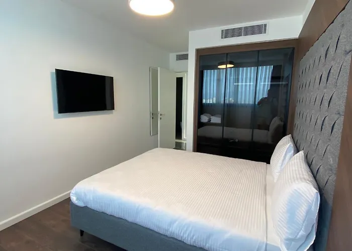 Grand Sapphire 2 Bedroom Apartmán *